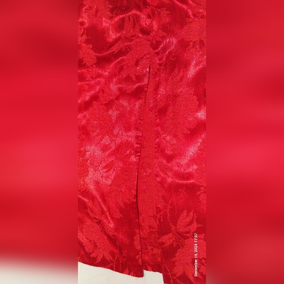 Brand new Red Floral Sleeveless cheng san Made in USA - Picture 14 of 16